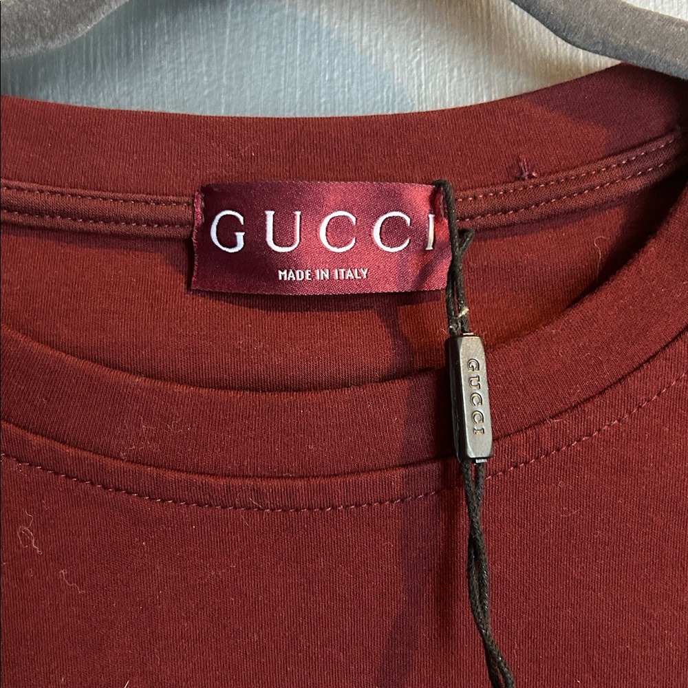 Gucci Burgundy Logo Tee - unisex - Picture 2 of 2